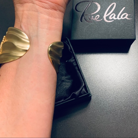 Satin Gold Cuff Bracelet | Kenneth Lane - Picture 6 of 10